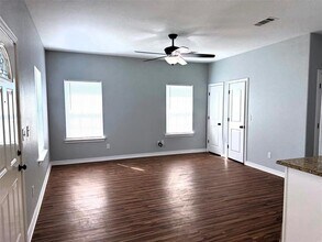 311 E Shepherd St in Denison, TX - Building Photo - Building Photo
