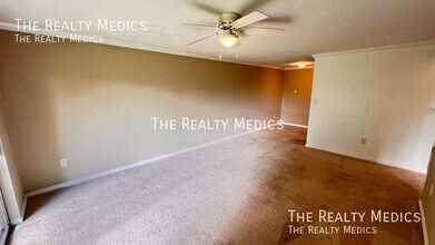 1695 Lee Rd-Unit -Unit B in Winter Park, FL - Building Photo - Building Photo