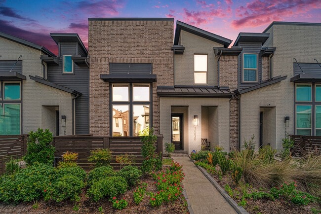 16630 Lake Austin St in Cypress, TX - Building Photo - Building Photo