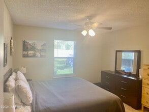 596 Ashcroft Landing Dr in Jacksonville, FL - Building Photo - Building Photo