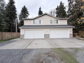 502 91st Ave SE in Lake Stevens, WA - Building Photo