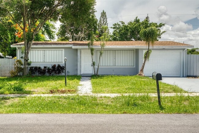 property at 658 SW 1st Ct