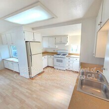 311 8th St in Petaluma, CA - Building Photo - Building Photo