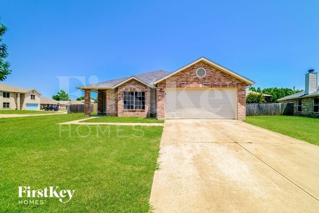property at 2800 Chisholm Trail
