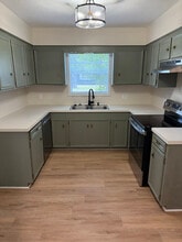 2023 Pine St, Unit 1 in Liberty, TX - Building Photo - Building Photo