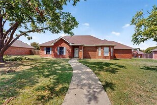 4313 Haverhill Ln in Sachse, TX - Building Photo