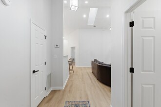 1212 Pleasant Ridge Dr in Lexington, KY - Building Photo - Building Photo