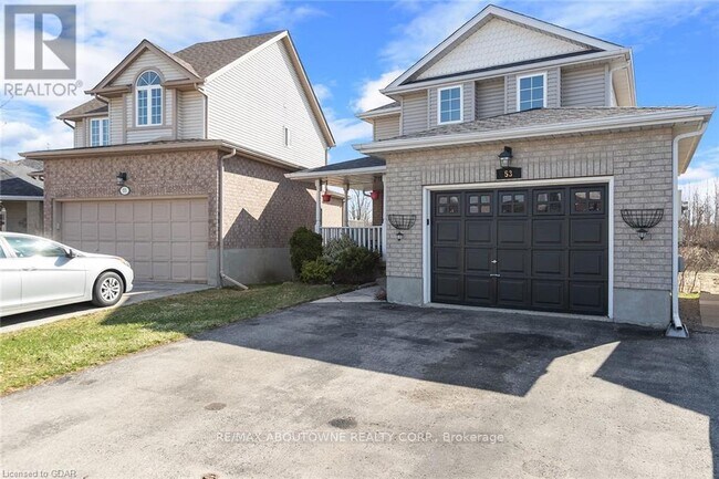 53 Boulder Crescent in Guelph, ON - Building Photo - Building Photo