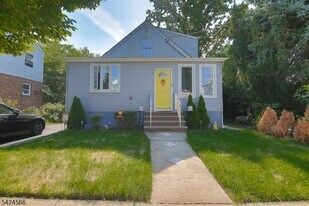 433 Ainsworth St in Linden, NJ - Building Photo
