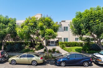 6325 8th Ave in Los Angeles, CA - Building Photo - Building Photo