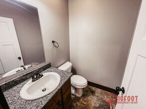 7564 Roughsawn Dr-Unit -D in Helena, MT - Foto de edificio - Building Photo