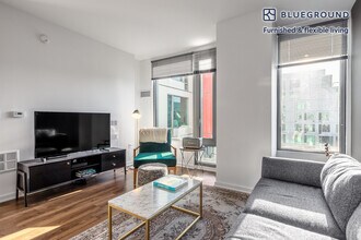 900 Folsom St in San Francisco, CA - Building Photo - Building Photo