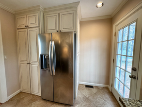 1387 Midview Dr in Decatur, GA - Building Photo - Building Photo