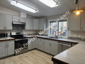 20031 Alderwood Cir in Bend, OR - Building Photo - Building Photo