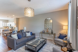 LC Mount Juliet in Mount Juliet, TN - Foto de edificio - Building Photo