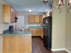 412 E Pine Ridge Dr in Westfield, IN - Building Photo - Building Photo