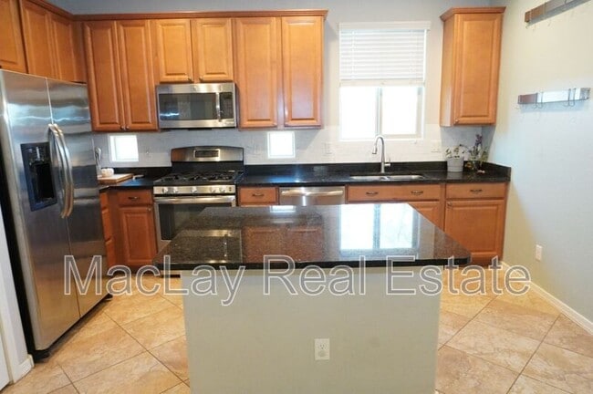 2981 E Nighthawk Wy in Phoenix, AZ - Building Photo - Building Photo