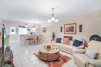 5425 Worthington Ln in Naples, FL - Building Photo - Building Photo