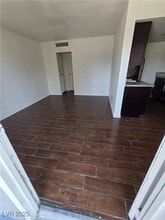 2636 Lynnwood St in Las Vegas, NV - Building Photo - Building Photo