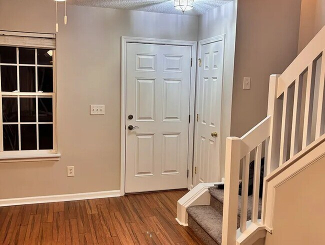 108 Mangum Cir in Mooresville, NC - Building Photo - Building Photo