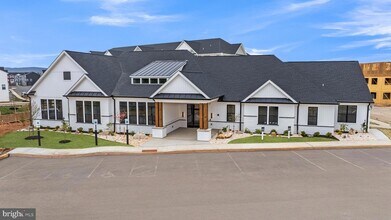 1201 Walnut Bottom Rd in Carlisle, PA - Building Photo - Building Photo