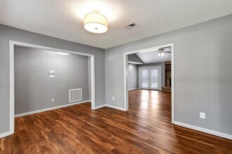 25802 Maplewood Dr in Spring, TX - Building Photo - Building Photo