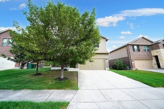 10209 Shawnee Bluff in Converse, TX - Building Photo - Building Photo