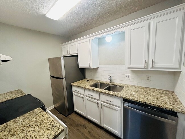 property at 1321 Bagby Ave