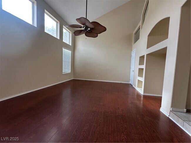 821 Dancing Vines Ave in Las Vegas, NV - Building Photo - Building Photo