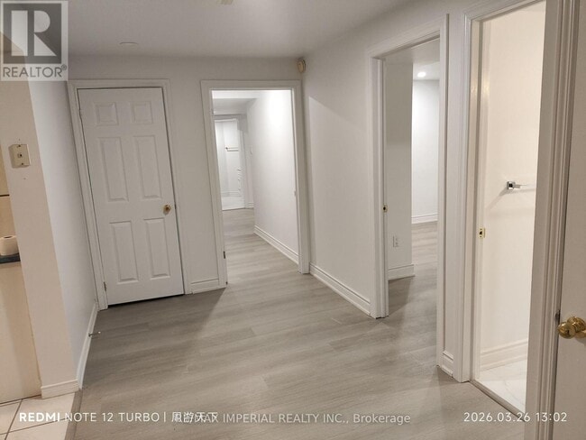 493 Blackstock Rd in Newmarket, ON - Building Photo - Building Photo