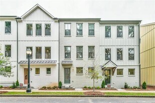 262 Dilbeck Cir in Atlanta, GA - Building Photo