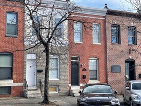 105 N Potomac St in Baltimore, MD - Building Photo