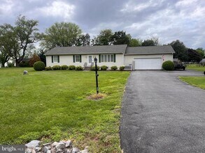 120 Birch Rd in Stevensville, MD - Building Photo - Building Photo