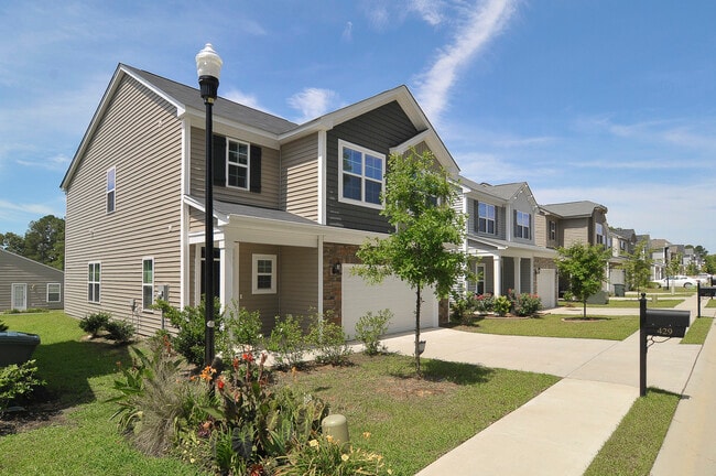 429 Eastfair Dr in Columbia, SC - Building Photo - Building Photo