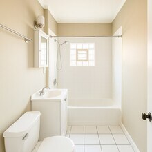 2839 N Newland Ave in Chicago, IL - Building Photo - Building Photo