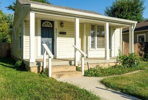 5017 Indianola Ave in Indianapolis, IN - Building Photo