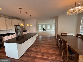 14752 Malloy Ct in Woodbridge, VA - Building Photo - Building Photo