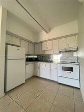 8950 NE 8th Ave in Miami, FL - Building Photo - Building Photo