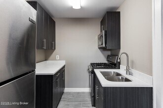 909 Ash St in Louisville, KY - Building Photo - Building Photo