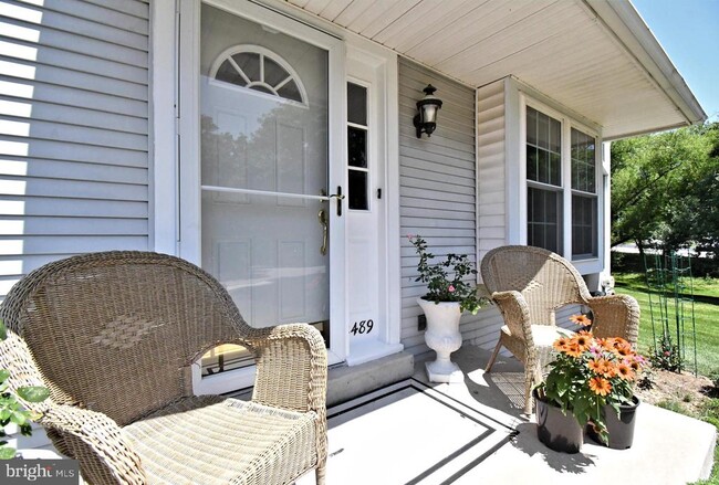 property at 2489 Hillendale Dr