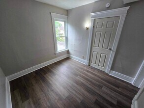 336 W 29th St, Unit 336 W. 29th #1 in Erie, PA - Foto de edificio - Building Photo