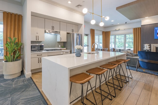 Axis at Lakeshore in Bridgewater, MA - Foto de edificio - Interior Photo