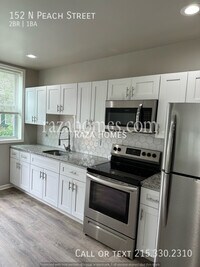 152 N Peach St photo'
