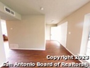 1208 Churing Dr in San Antonio, TX - Building Photo - Building Photo