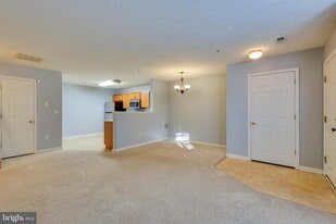 8055 Brookstone Ct in Severn, MD - Building Photo