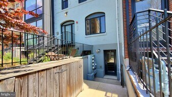 3465 14th St NW in Washington, DC - Building Photo