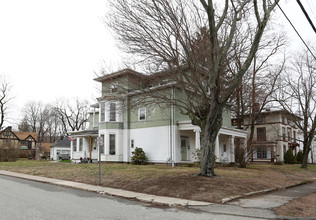 50-52 Broad St in Norwich, CT - Building Photo - Building Photo