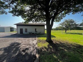 3256 Bennett Rd in Howe, TX - Building Photo - Building Photo