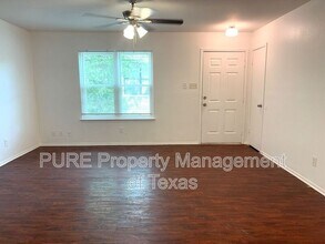 16005 Stoneham Cir in Pflugerville, TX - Building Photo - Building Photo