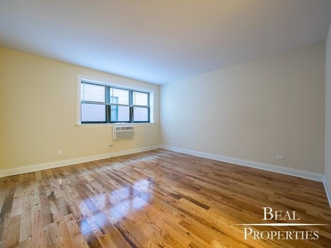 property at 555 W Arlington Pl